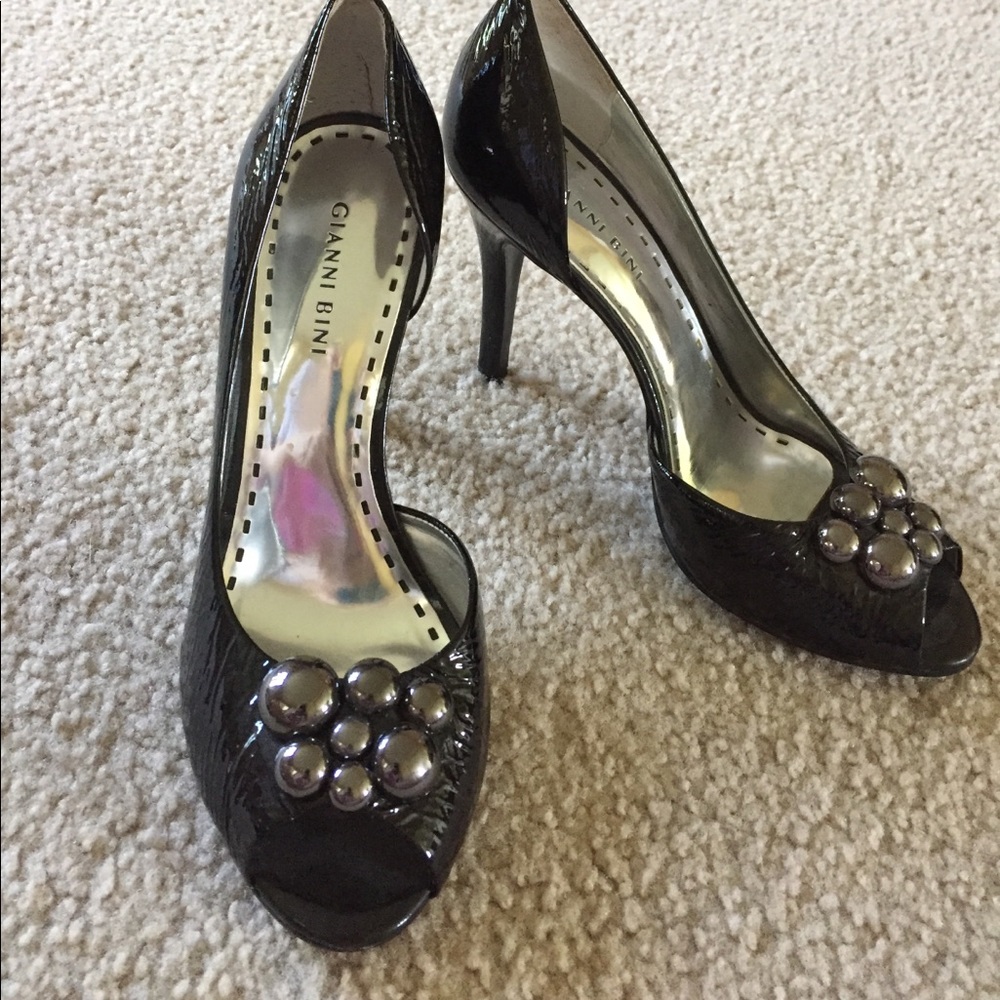 Black heels