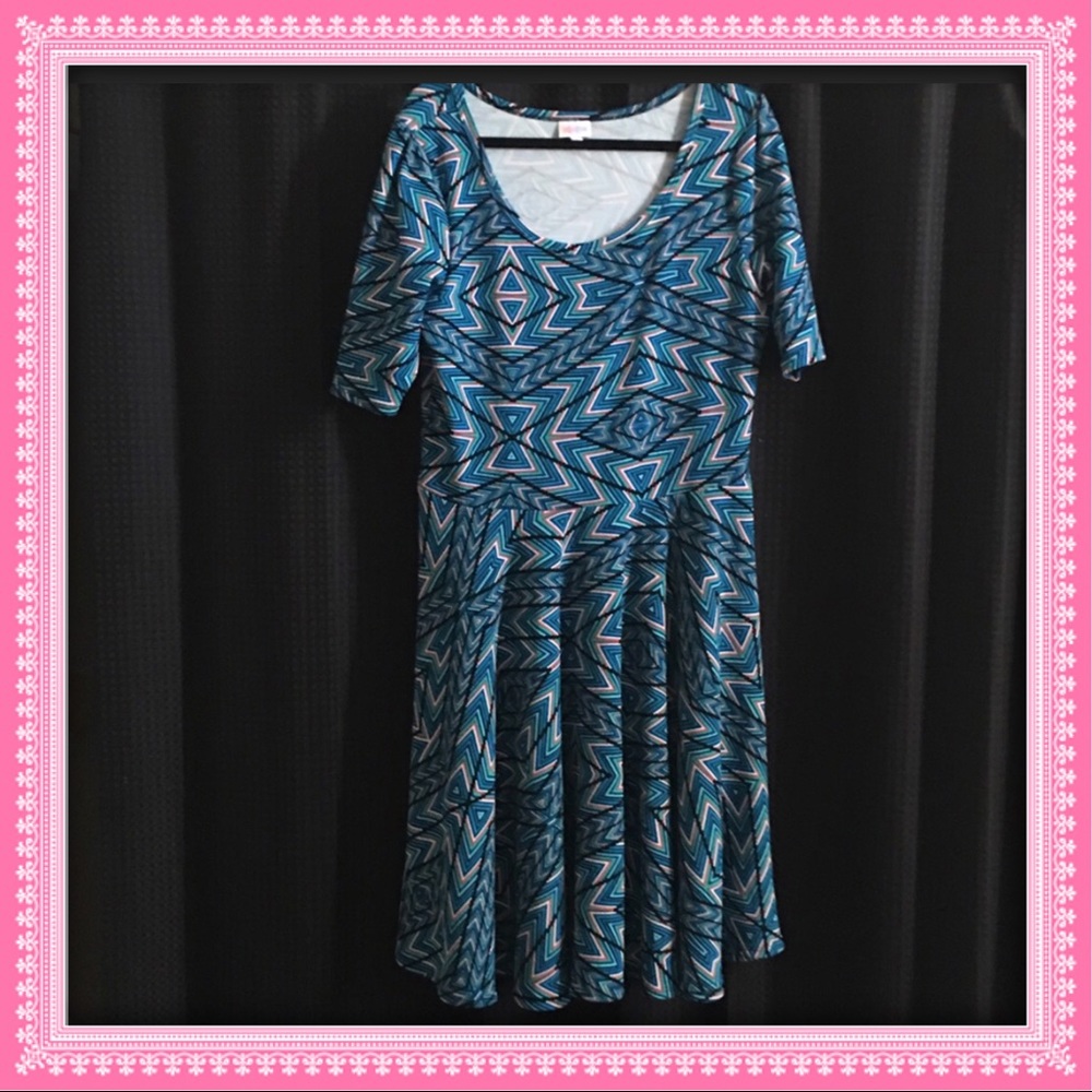 LuLaRoe Nicole 2XL EUC