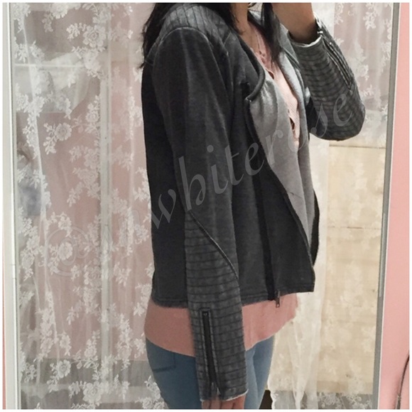 Alexa Raw Edge Moto Jacket - Picture 2 of 3