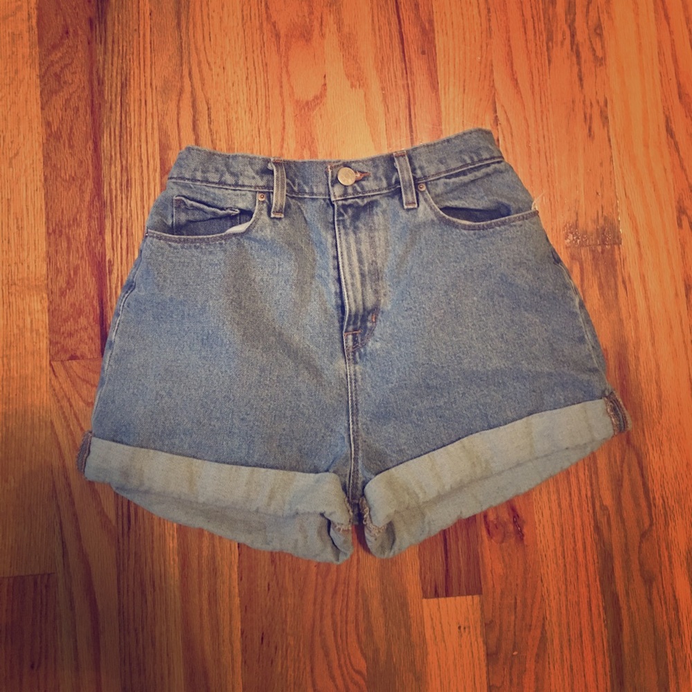 BDG High Waisted Mom Shorts