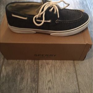 Men's sperrys