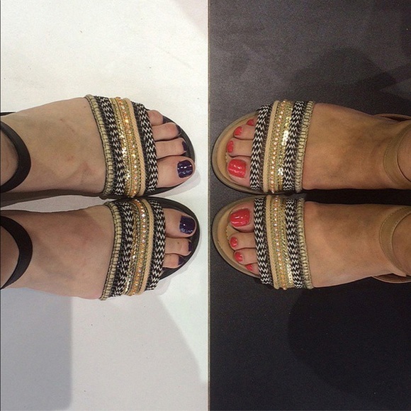 Black Weaving Plaiting Sequins Sandals - Picture 2 of 4