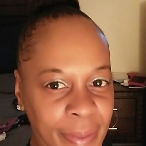 Meet your Posher, Carla
