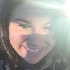 Meet your Posher, Phoebe