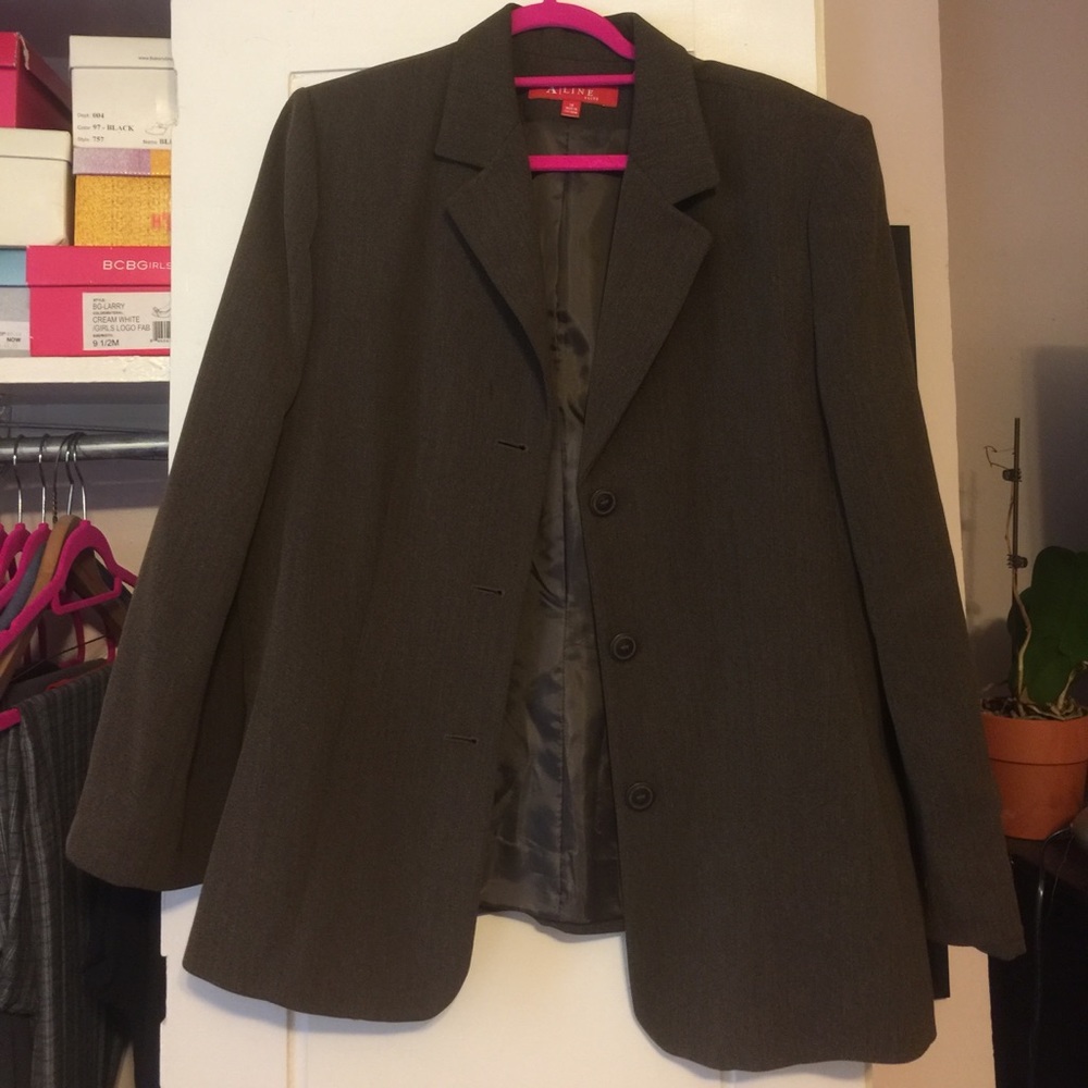 Women's brown blazer