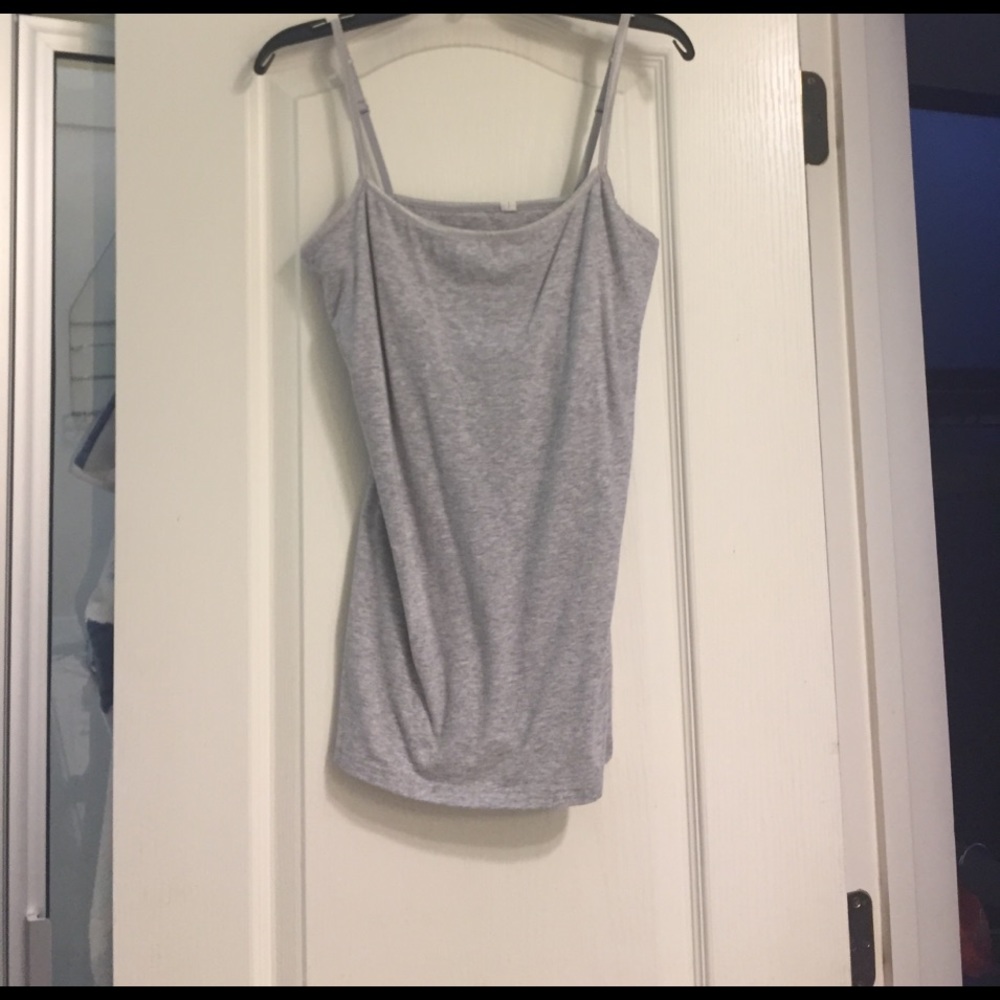 Grey plain tank