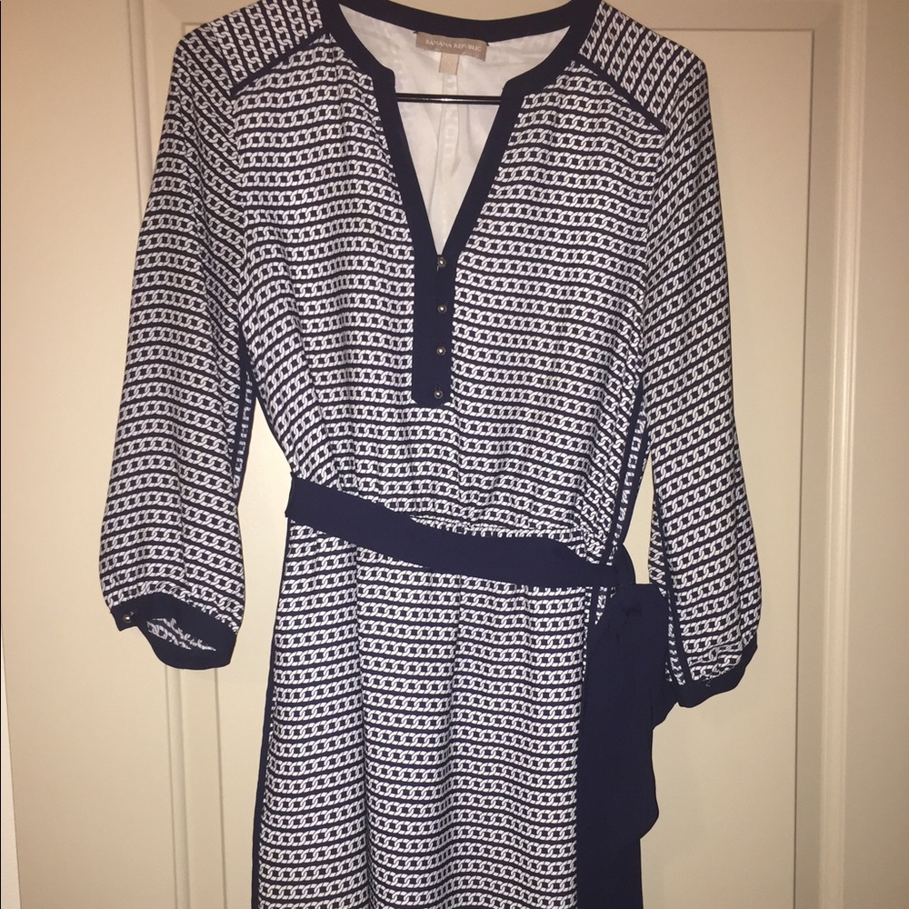 Banana Republic knee length dress