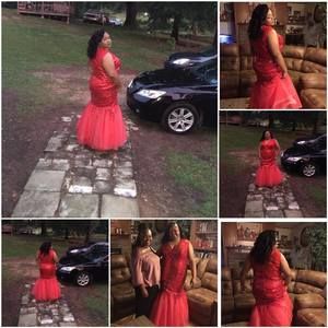 Meet your Posher, Yolanda