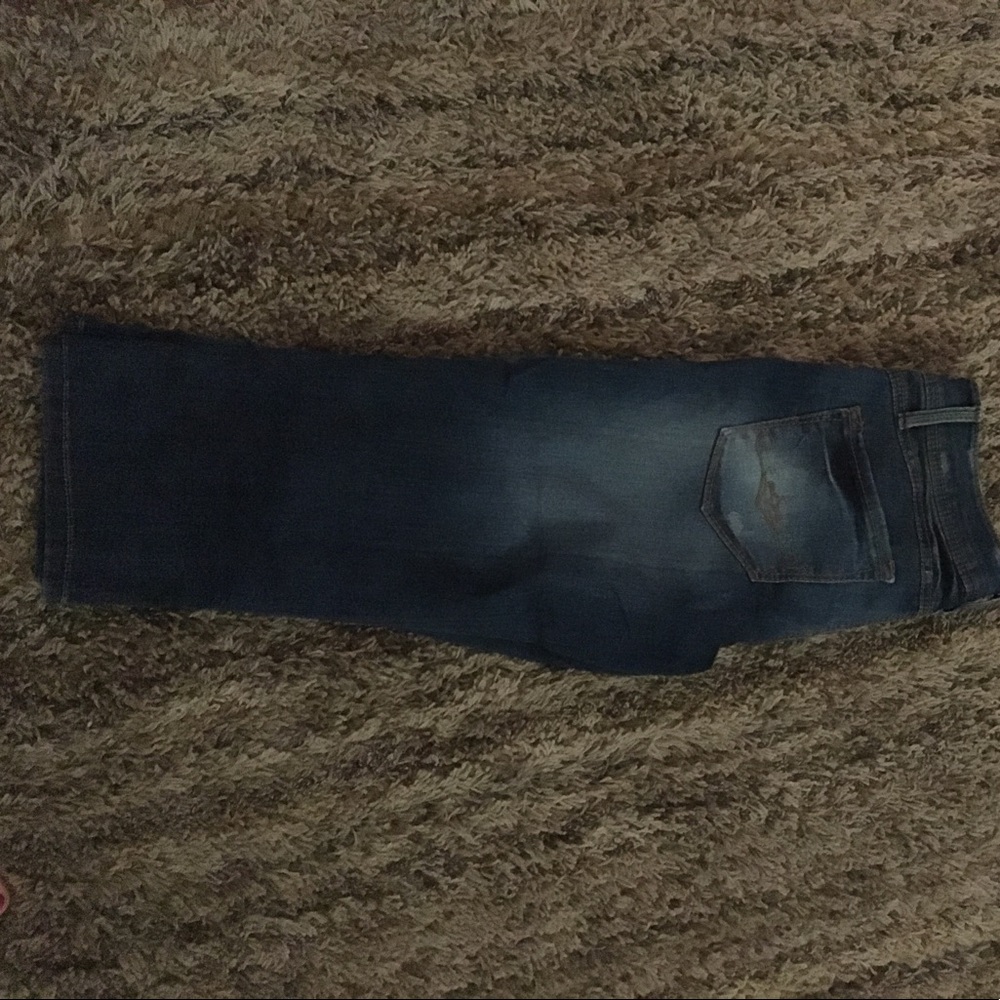 Capri Jeans - Picture 2 of 2