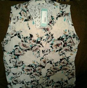 Floral print lace detail blouse