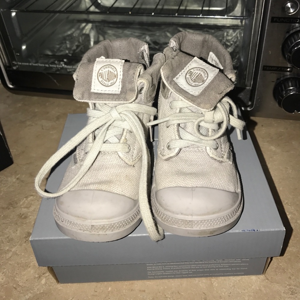Palladium boot