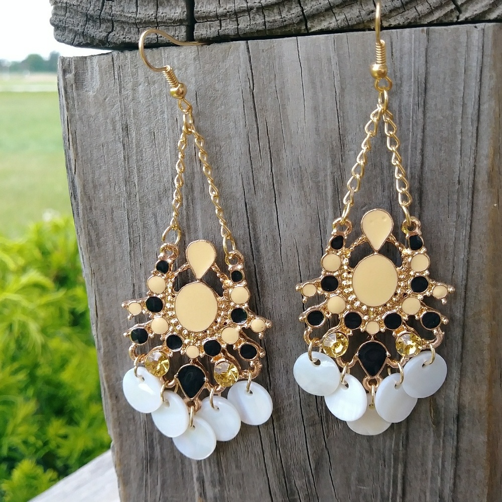 Gold & ivory colored boho chandelier earrings nwt