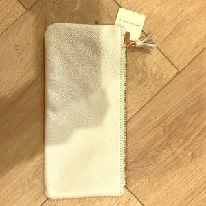 Anthropologie Bags - Anthropologie leather Joie de Vivre Pouch Anthropologie Bags - Anthropologie leather Joie de Vivre Pouch
