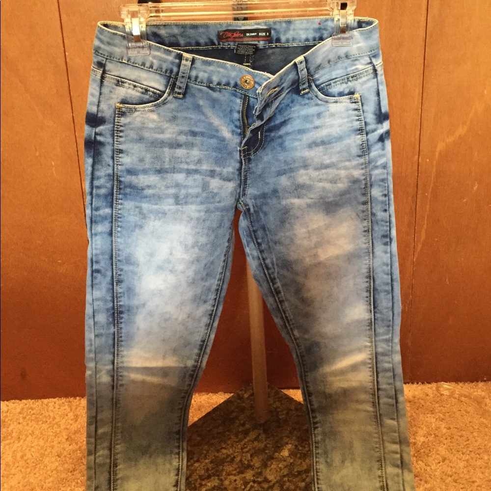 Skinny Jeans Sz 3 Stone Washed