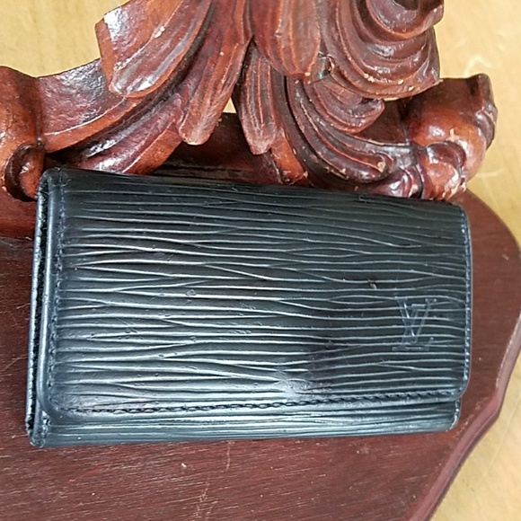 LOUIS VUITTON Key Wallet 💞 - Picture 1 of 4