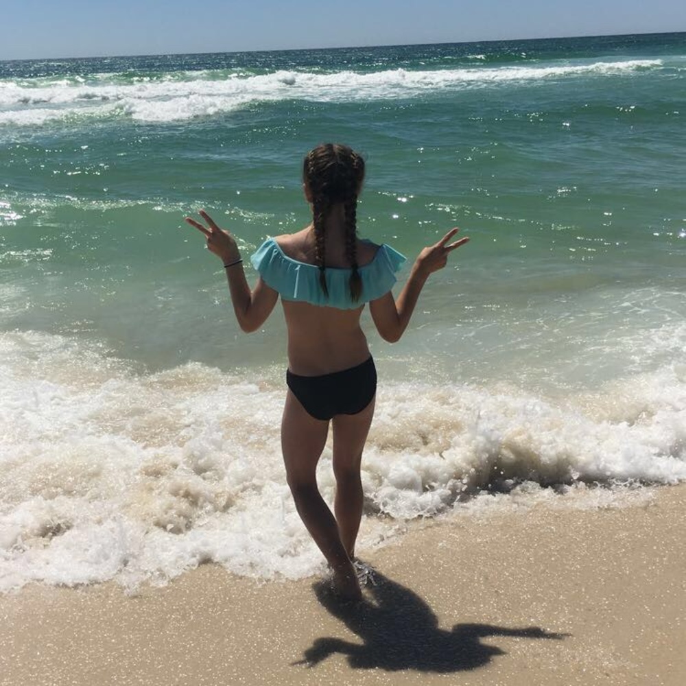 Meet your Posher, Caylee