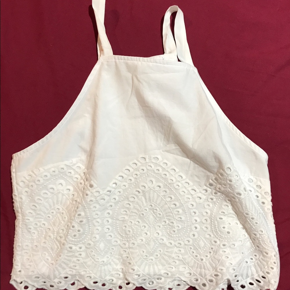 NWT ABERCROMBIE & FITCH EYELET CROP TOP