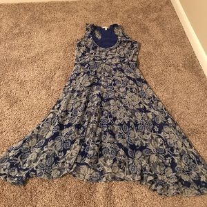 Two piece Cabi dress.💙