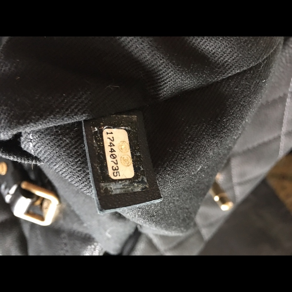 CHANEL black grand tote.  Comes with box and card - Picture 5 of 8