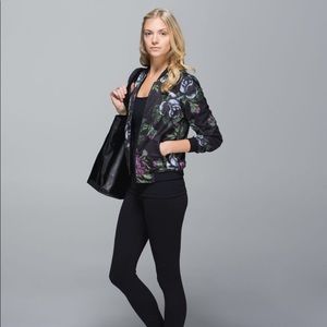Lululemon reversible bomber jacket