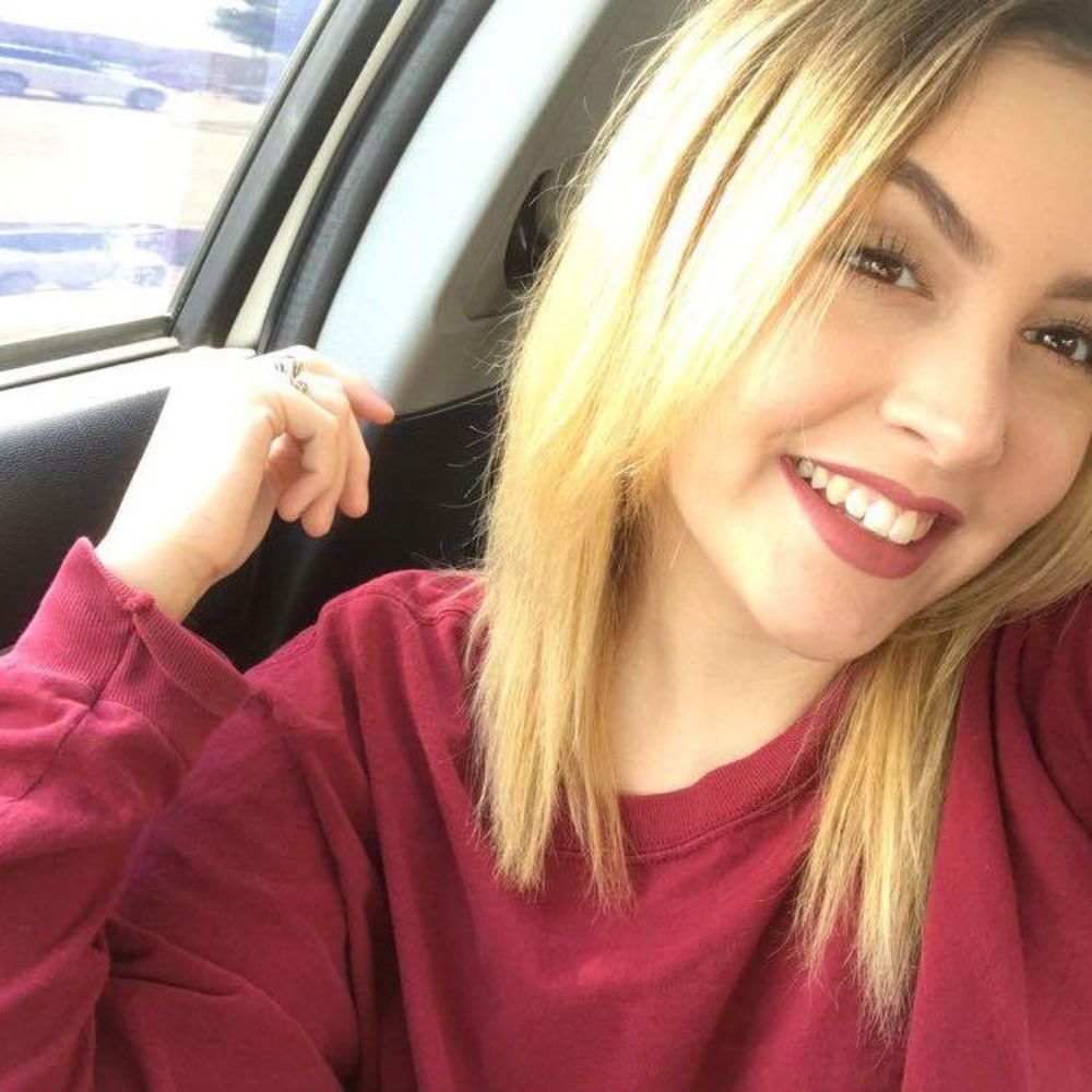 Meet your Posher, Mikayla