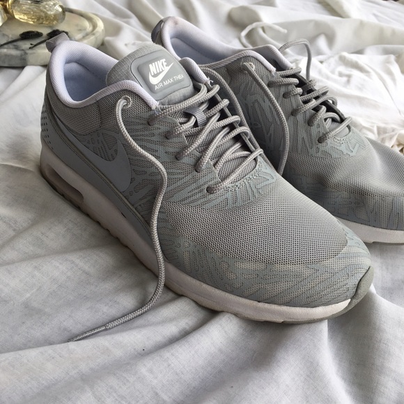 Nike Shoes - Nike Thea Max Air: gray