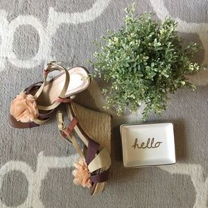 👠LAST CHANCE👠Floral Wedges