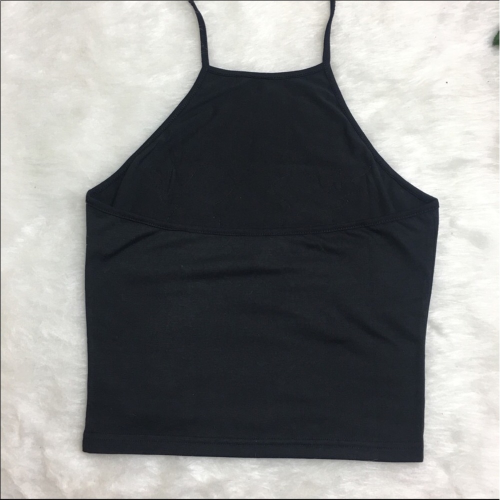 ⬇️$25 A Rose By Any Name Embroidered Black Halter - Picture 6 of 7