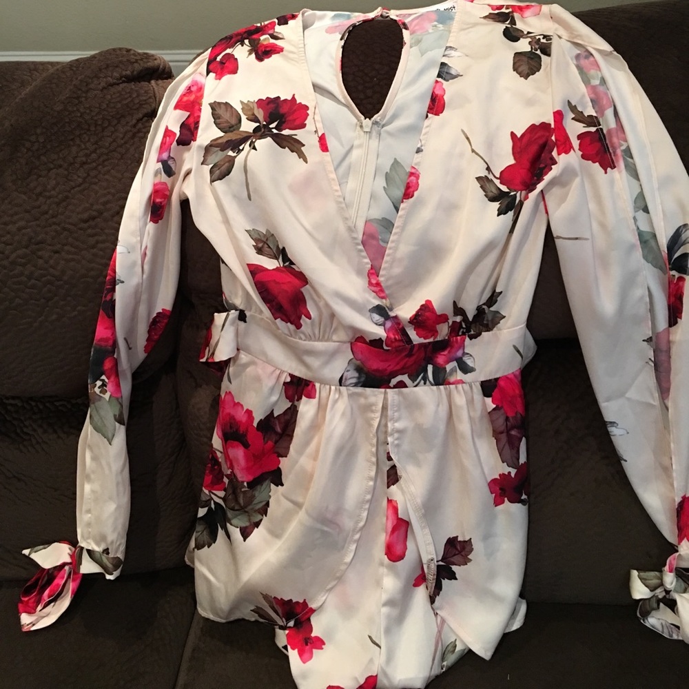 Breath taking floral romper.