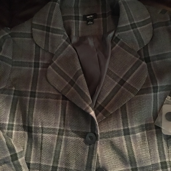 Jacket - Picture 2 of 2