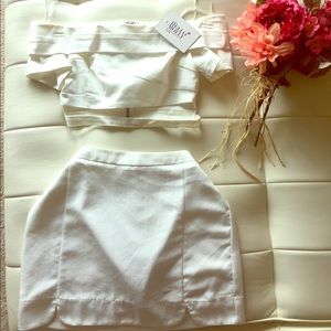 White off-the-shoulder crop top