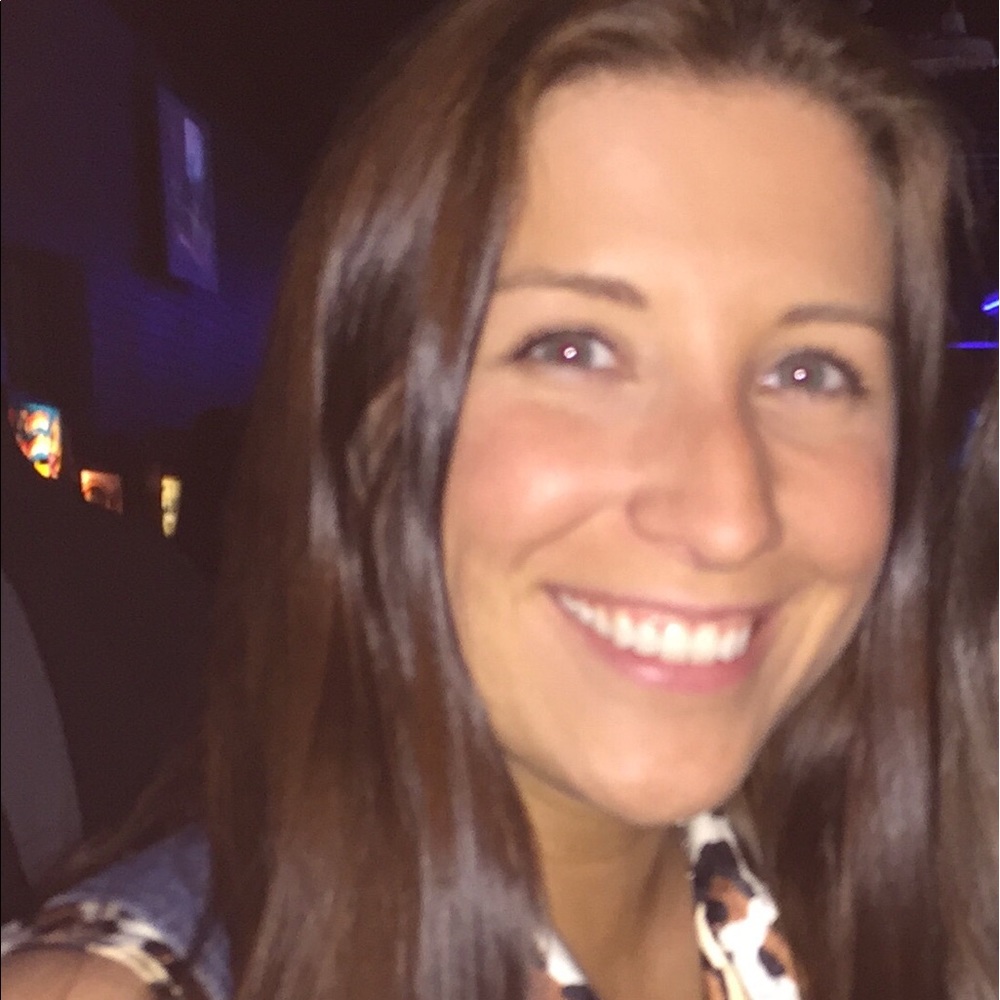 Meet your Posher, Annie