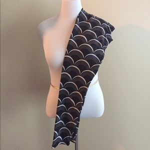 LuLaRoe mermaid scale leggings