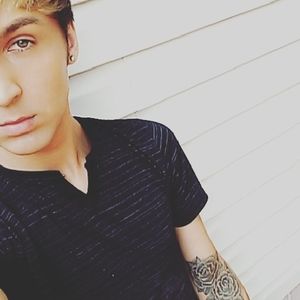 Meet your Posher, Bradley