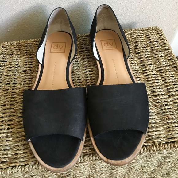 DV by Dolce Vita Shoes - Almost brand new Dolce Vita flats!