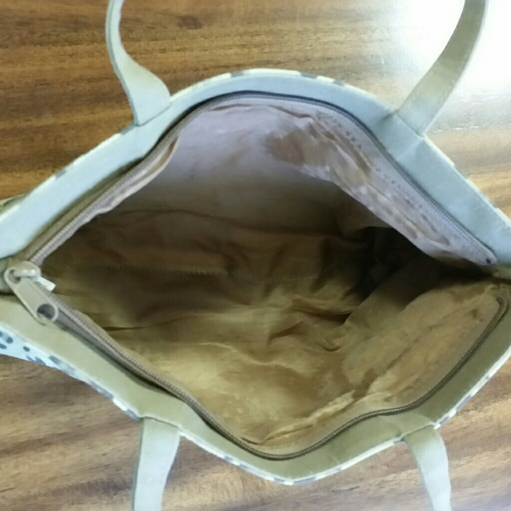 Handbag - Picture 2 of 2