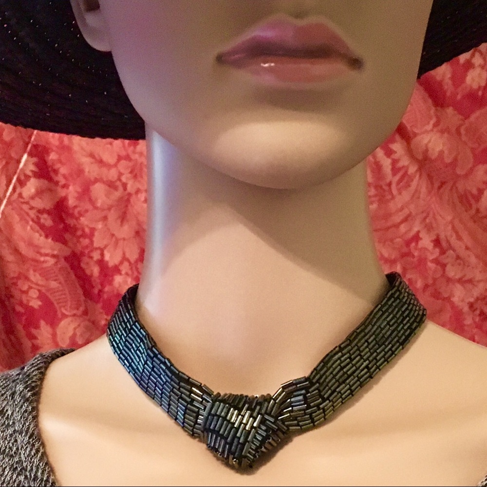 Black Beaded choker necklace with knot. - Picture 2 of 4