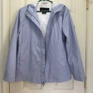 Light rain jacket. Polka dotted lining Sz M