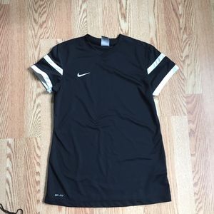 Nike Dri-Fit Short Sleeve Athletic Top