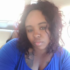 Meet your Posher, Leta