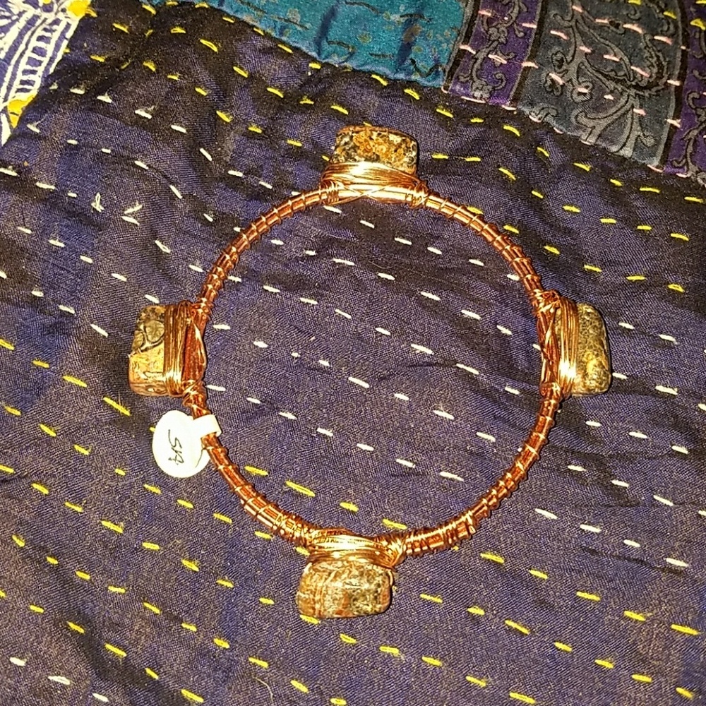 Bracelet