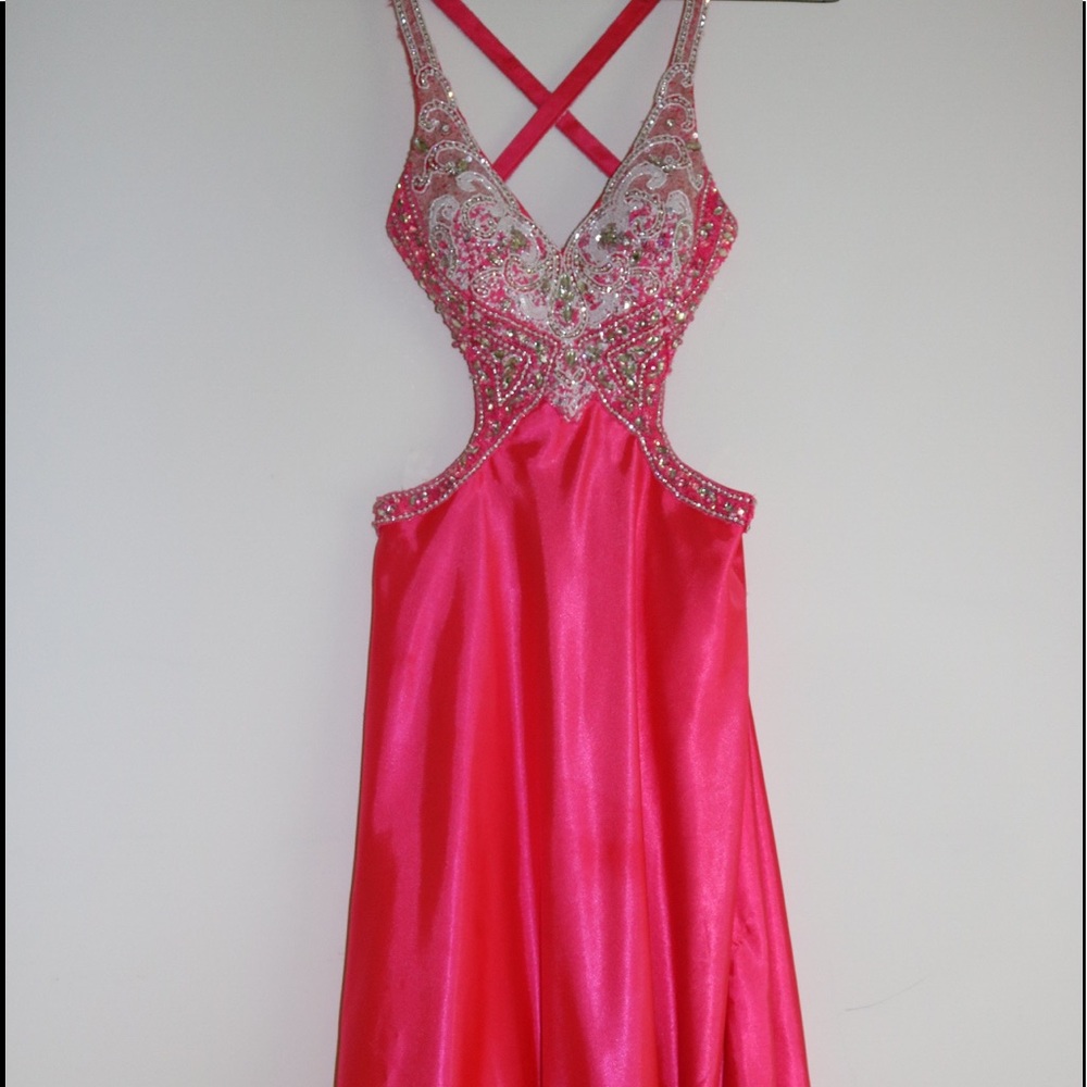 Dave & Johnny prom dress