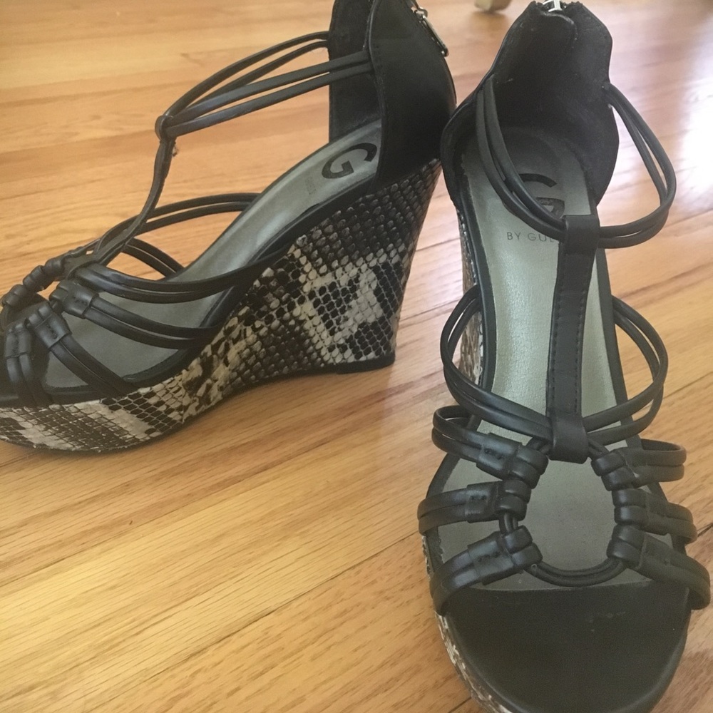 G by GUESS Platform Wedges