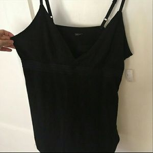 DONATED NWT GapBody deep-v cami!