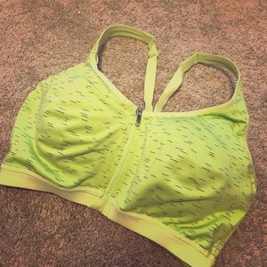 Victoria Secret Sports Bra