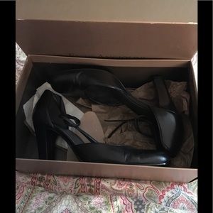 Enzo Angiolini Black Leather Heels