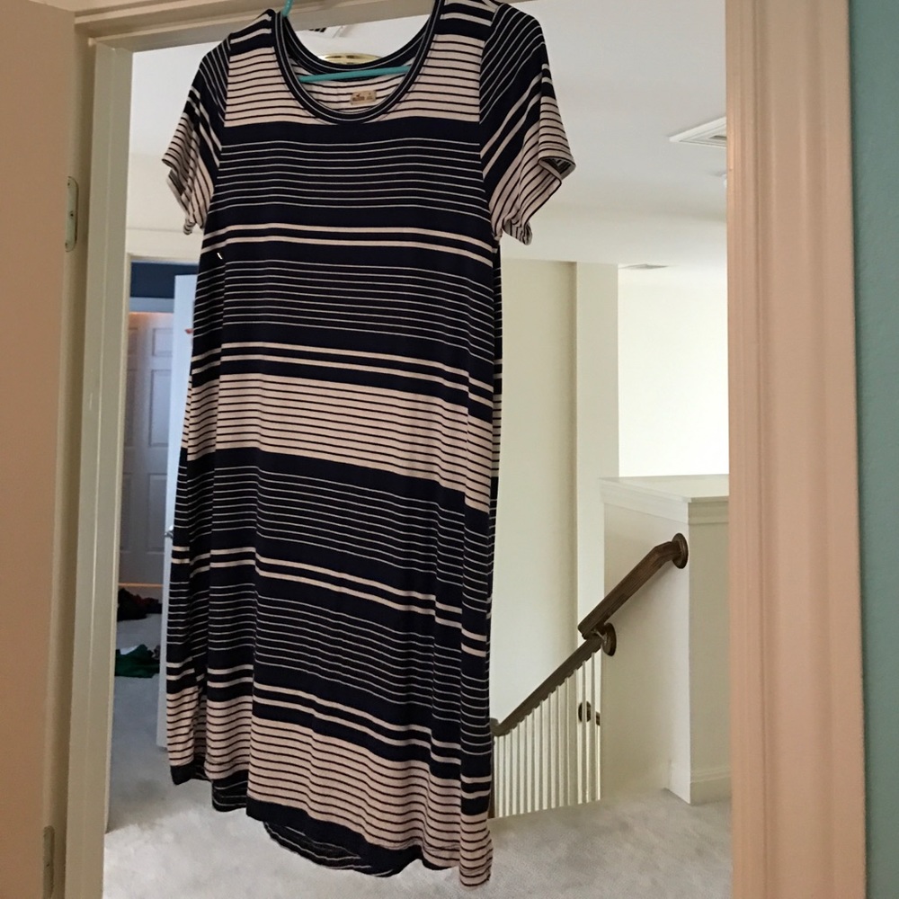 navy/white t-shirt dress
