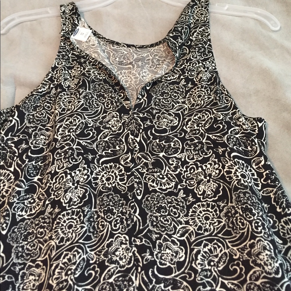 Patterned tank - Picture 3 of 3