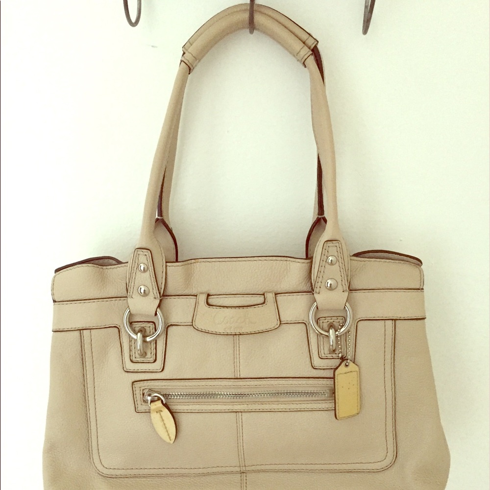 Coach leather bag brand new