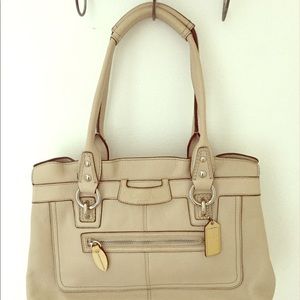 Coach leather bag brand new